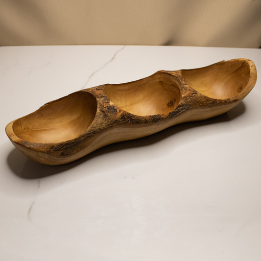 Aperitif dish - 3 compartments in olive wood | 35cm